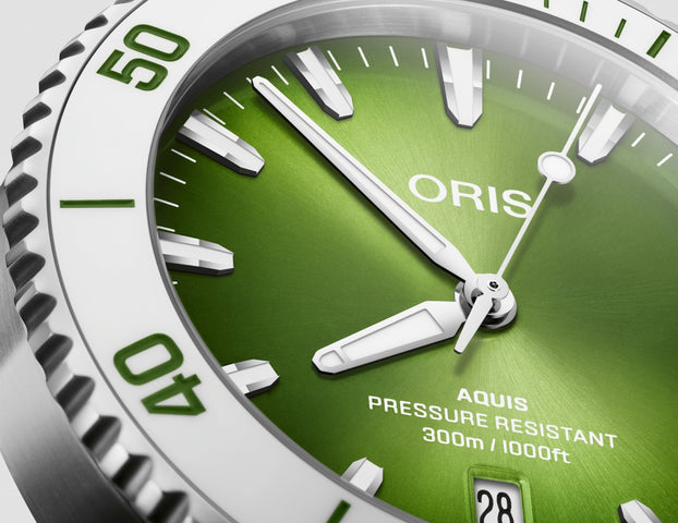 Oris Aquis Date 41.5mm Taste Of Summer Green