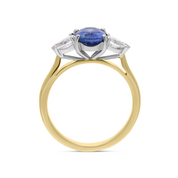 18ct Yellow Gold Sapphire Diamond Oval Cut Claw Set Ring. FEU-1377.